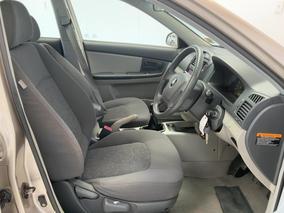 Photo '16' of KIA Cerato