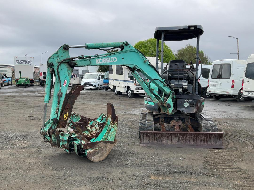 Photo '3' of Kobelco SK27 SR3 Excavator