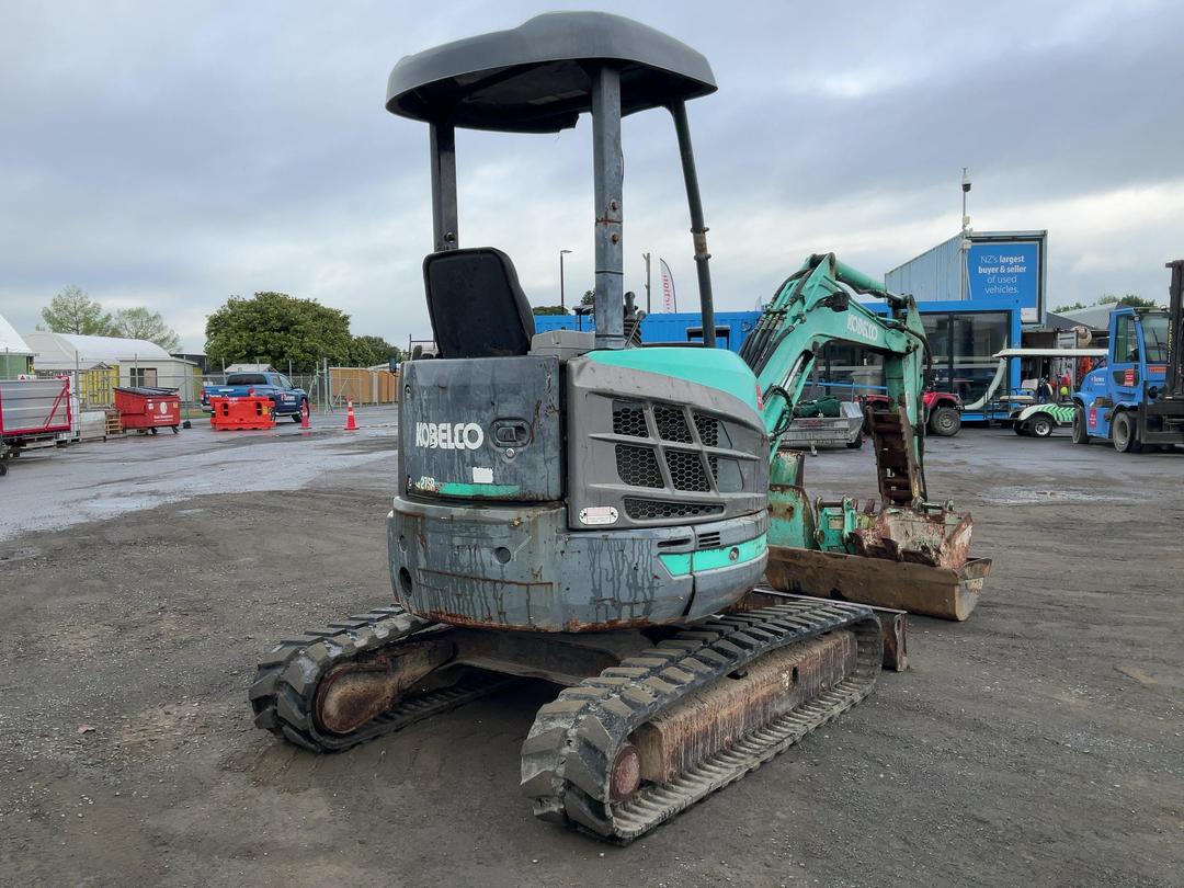 Photo '6' of Kobelco SK27 SR3 Excavator