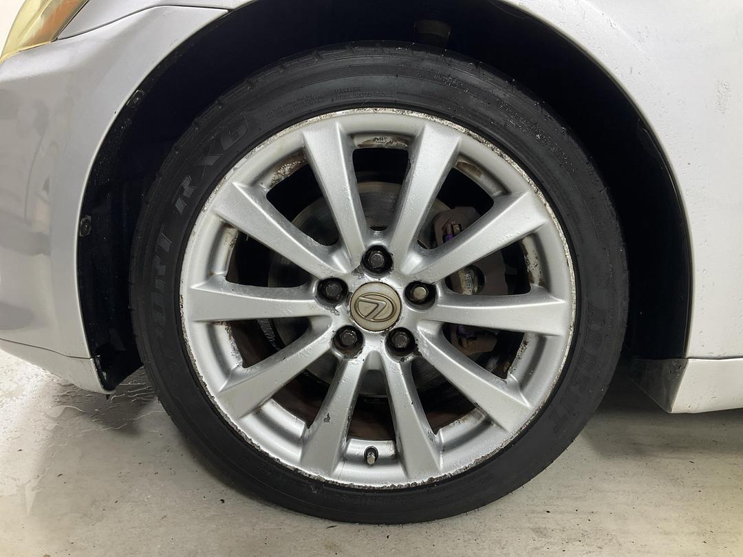 Photo '10' of Lexus IS250