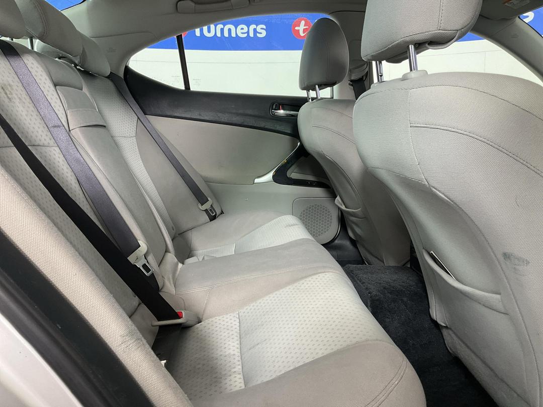 Photo '20' of Lexus IS250