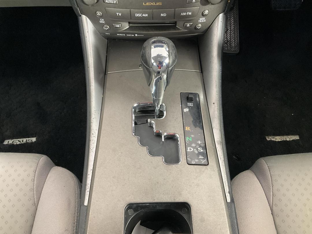 Photo '18' of Lexus IS250