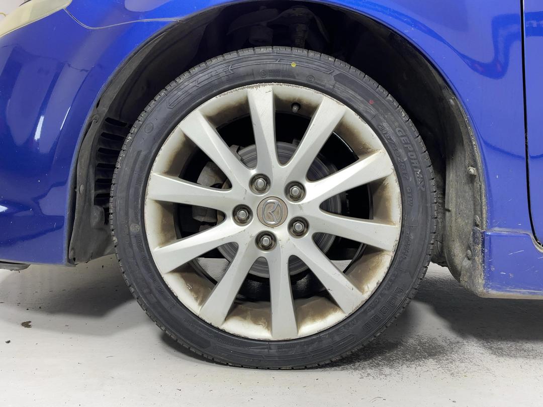 Photo '5' of Mazda Atenza