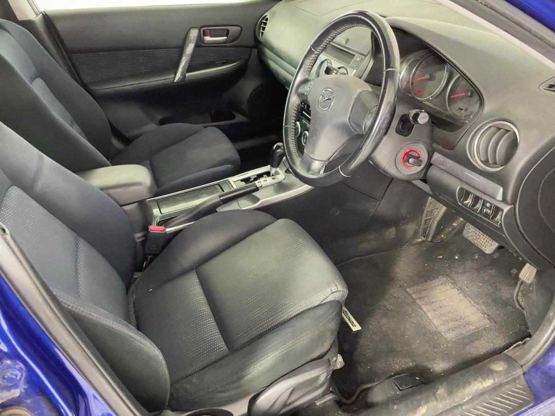 Photo '14' of Mazda Atenza