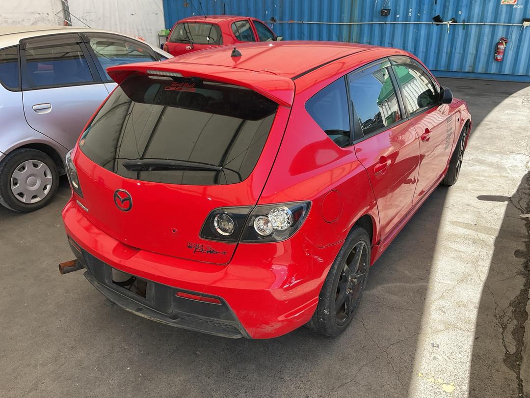 Photo '11' of Mazda Axela