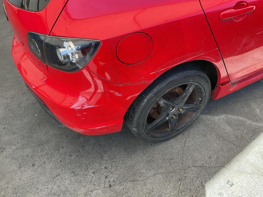 Photo '12' of Mazda Axela