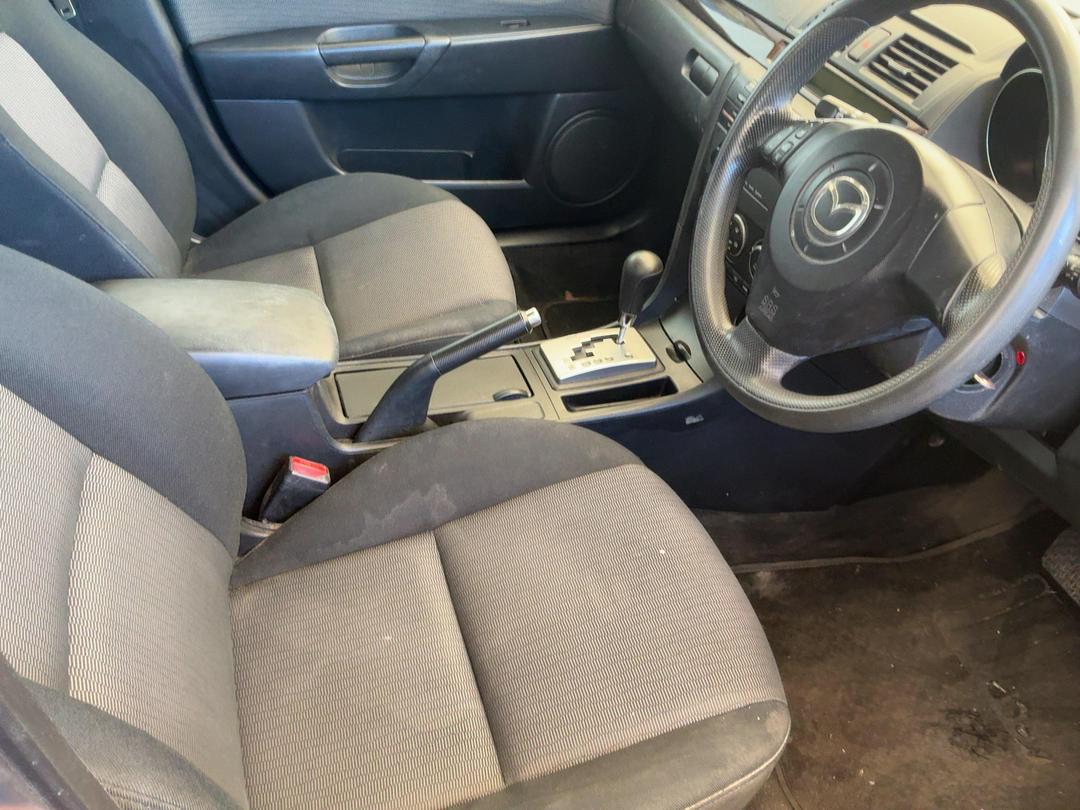 Photo '15' of Mazda Axela Photo '15' of Mazda Axela