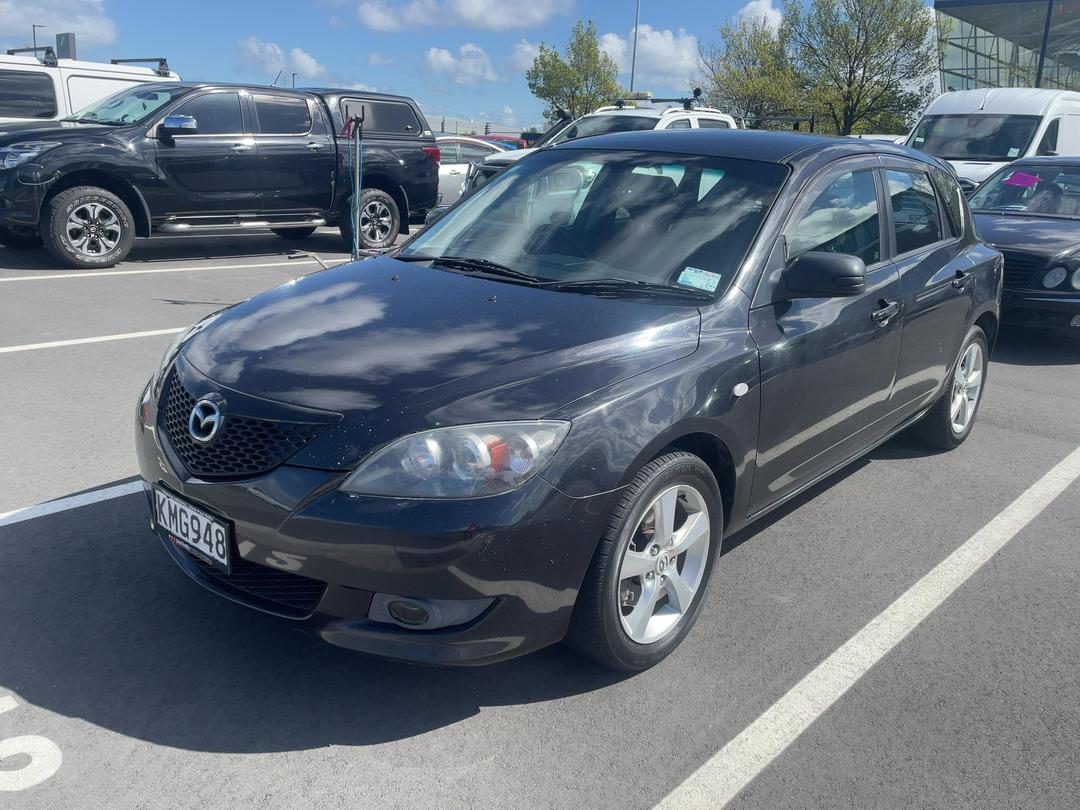 Photo '3' of Mazda Axela Photo '3' of Mazda Axela