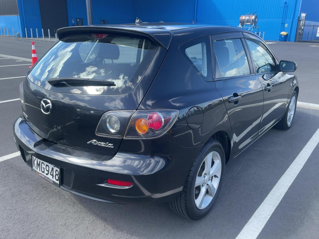 Photo '6' of Mazda Axela Photo '6' of Mazda Axela