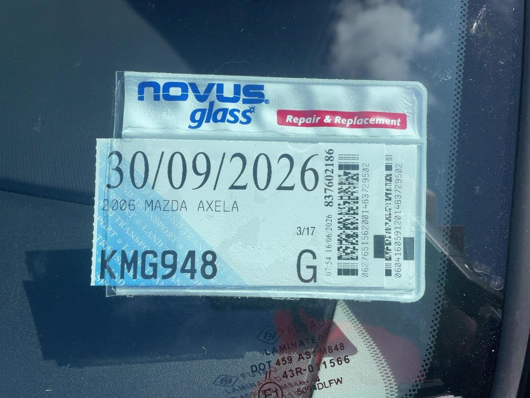 Photo '22' of Mazda Axela Photo '22' of Mazda Axela