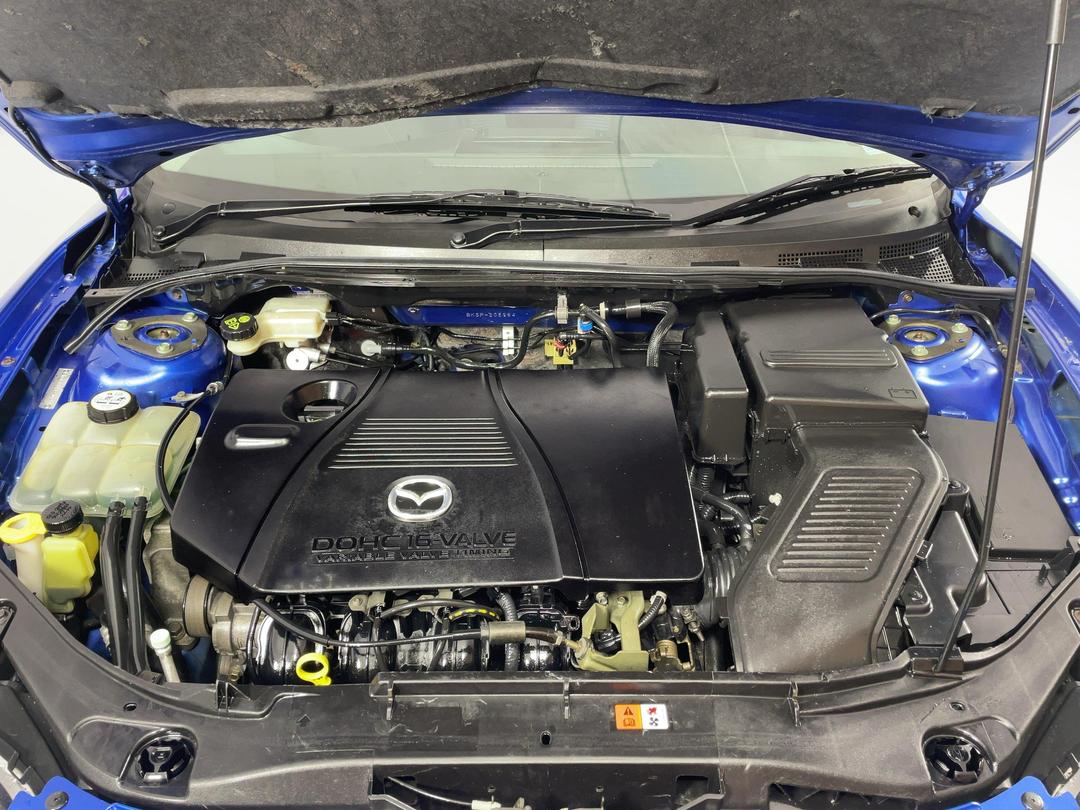 Photo '13' of Mazda Axela