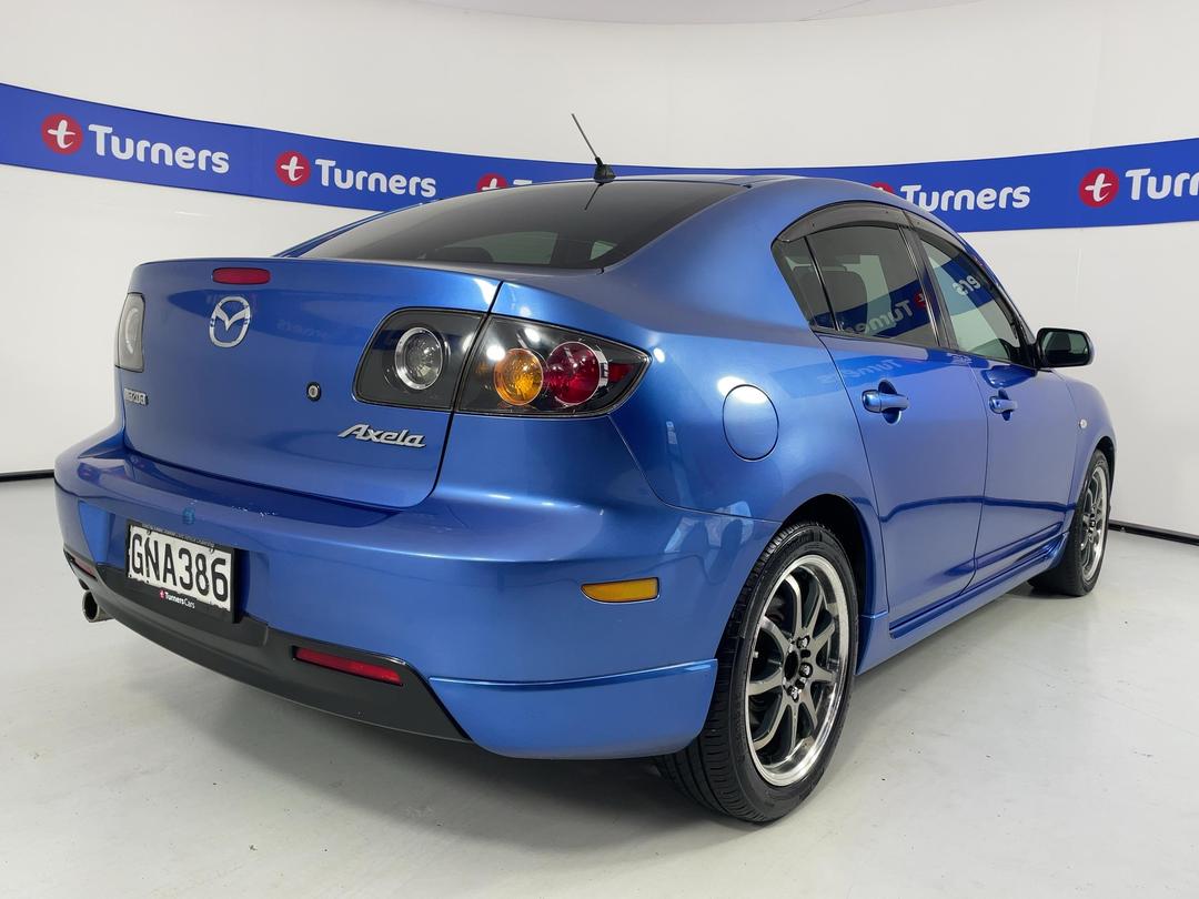 Photo '7' of Mazda Axela