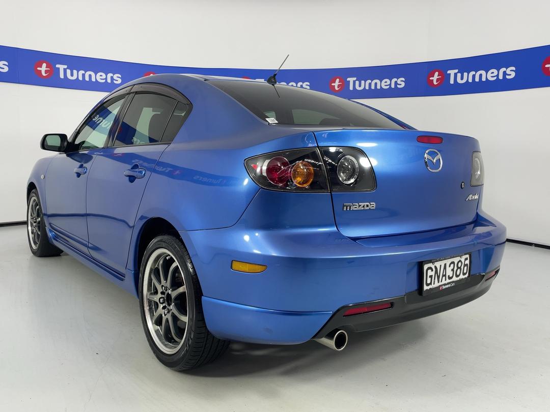 Photo '5' of Mazda Axela