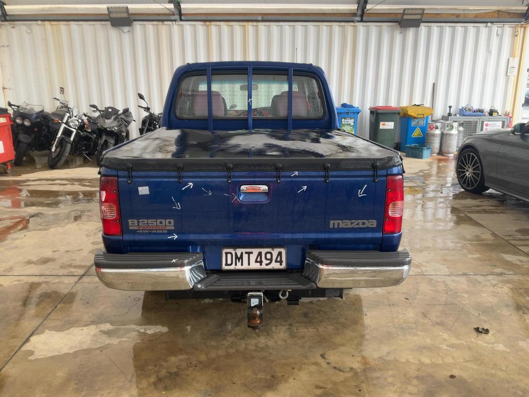 Photo '5' of Mazda Bounty D/C W/S SDX AB