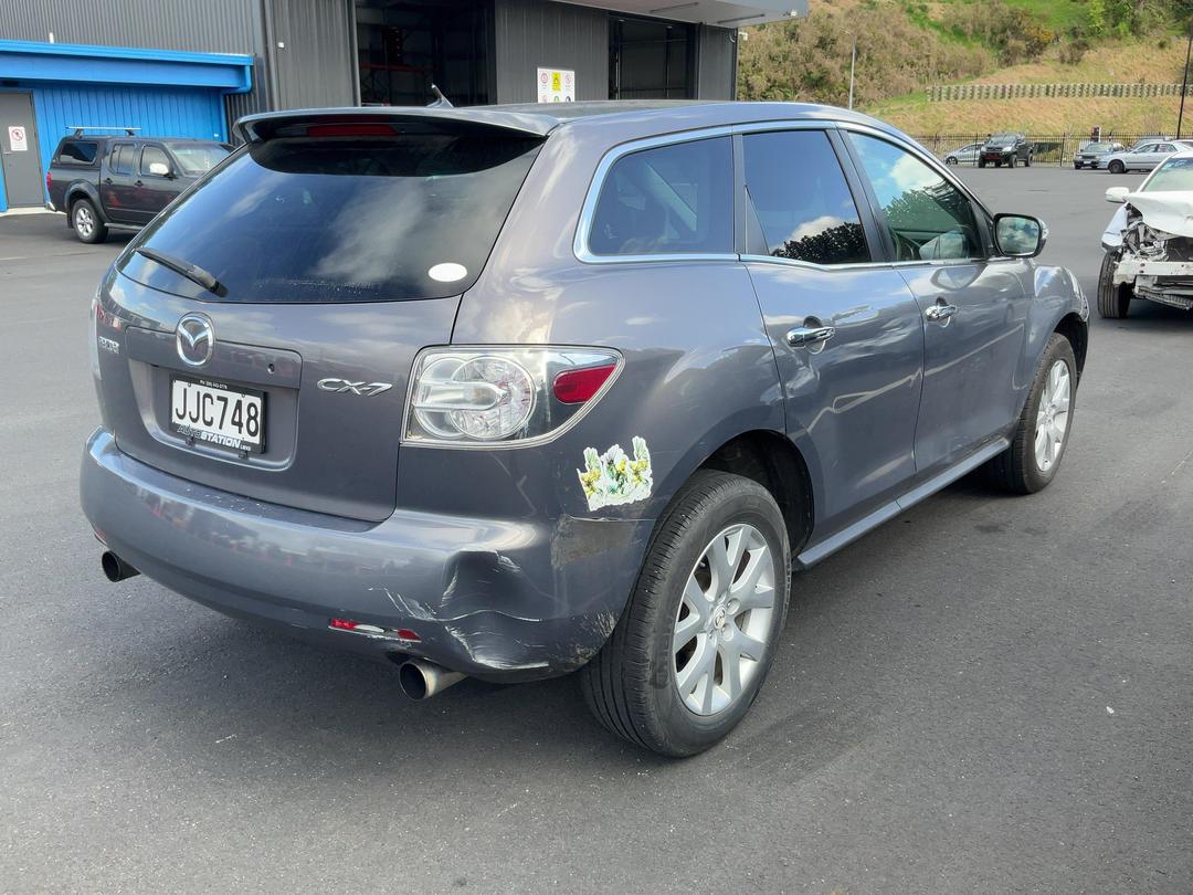 Photo '8' of Mazda CX-7 Photo '8' of Mazda CX-7