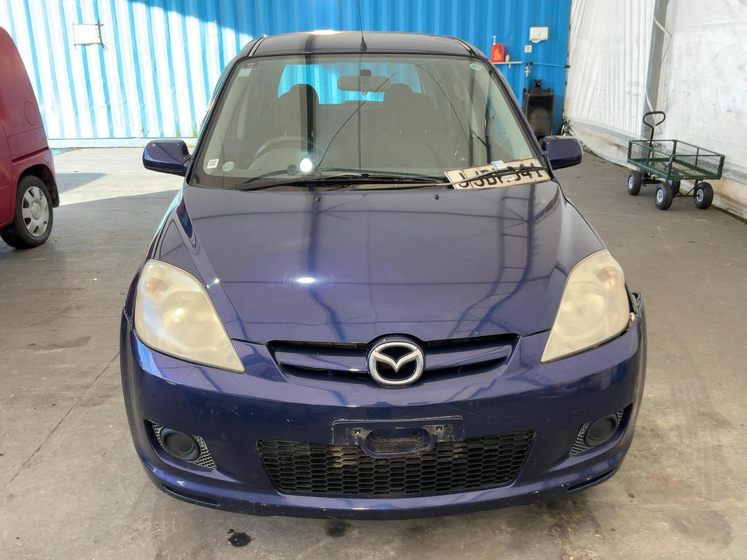 Photo '5' of Mazda Demio Photo '5' of Mazda Demio