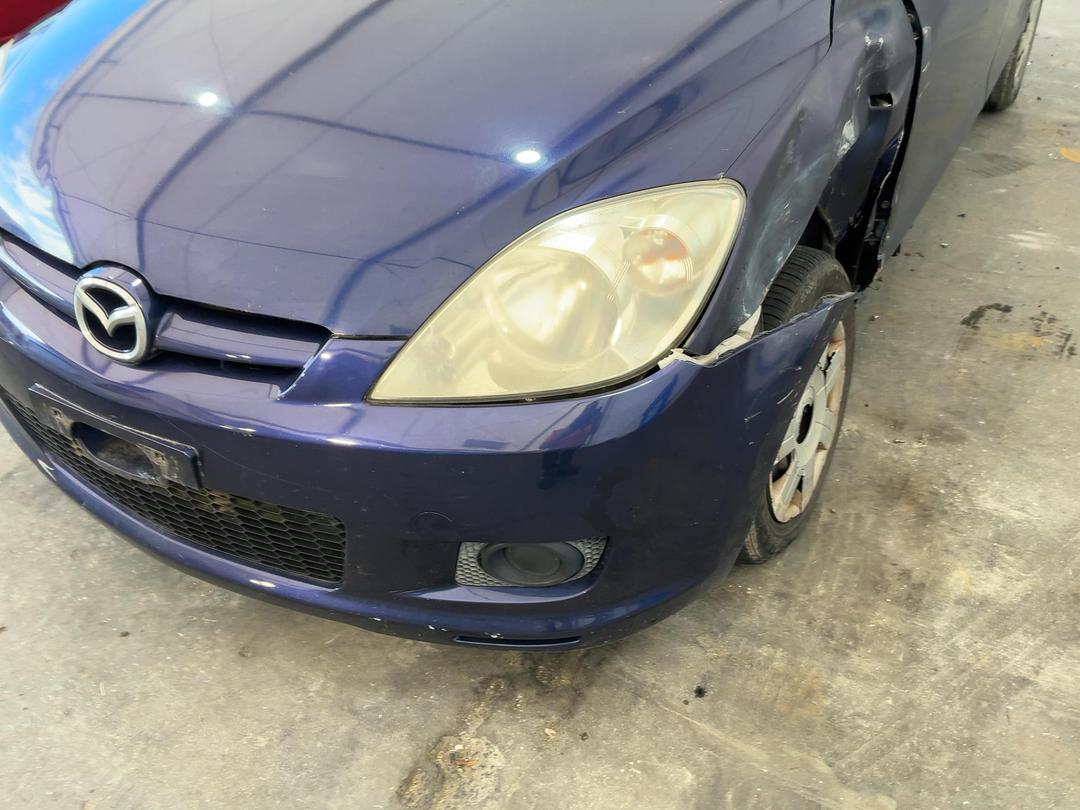 Photo '6' of Mazda Demio Photo '6' of Mazda Demio