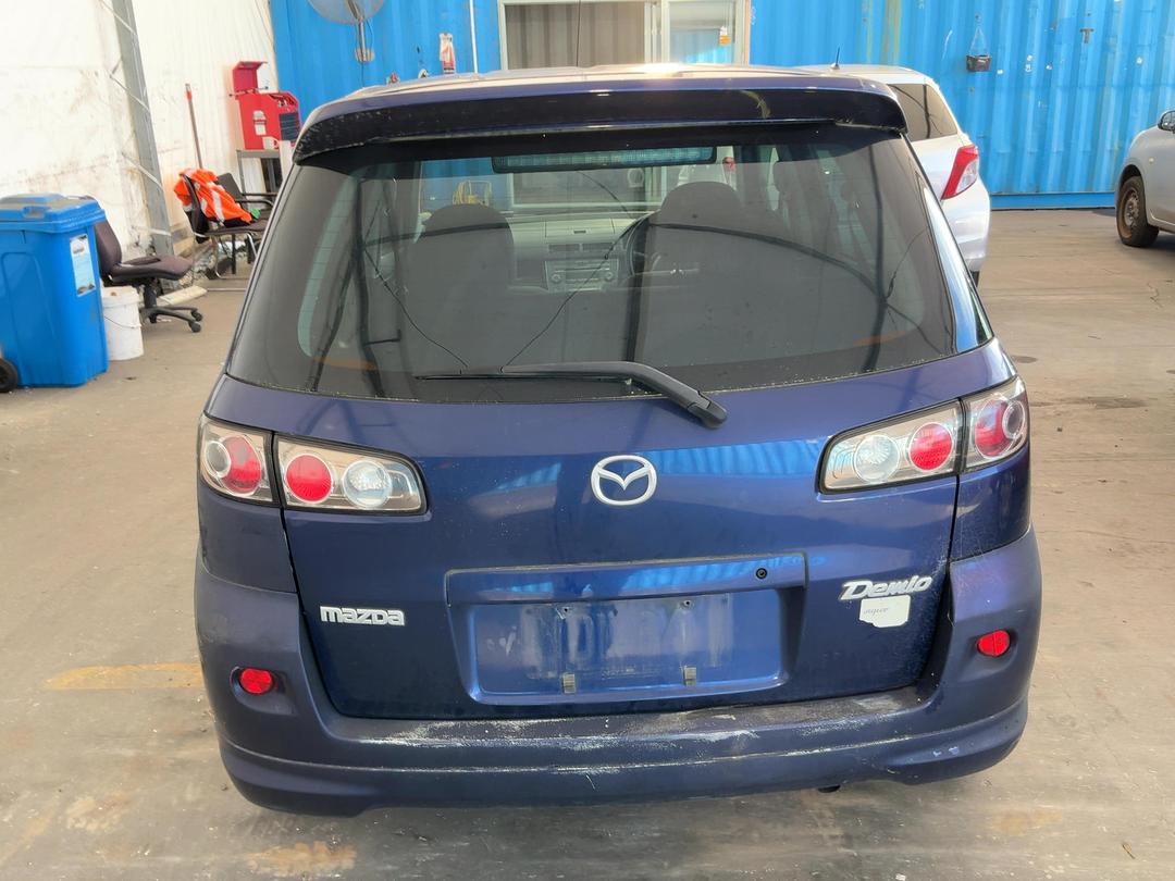 Photo '14' of Mazda Demio Photo '14' of Mazda Demio