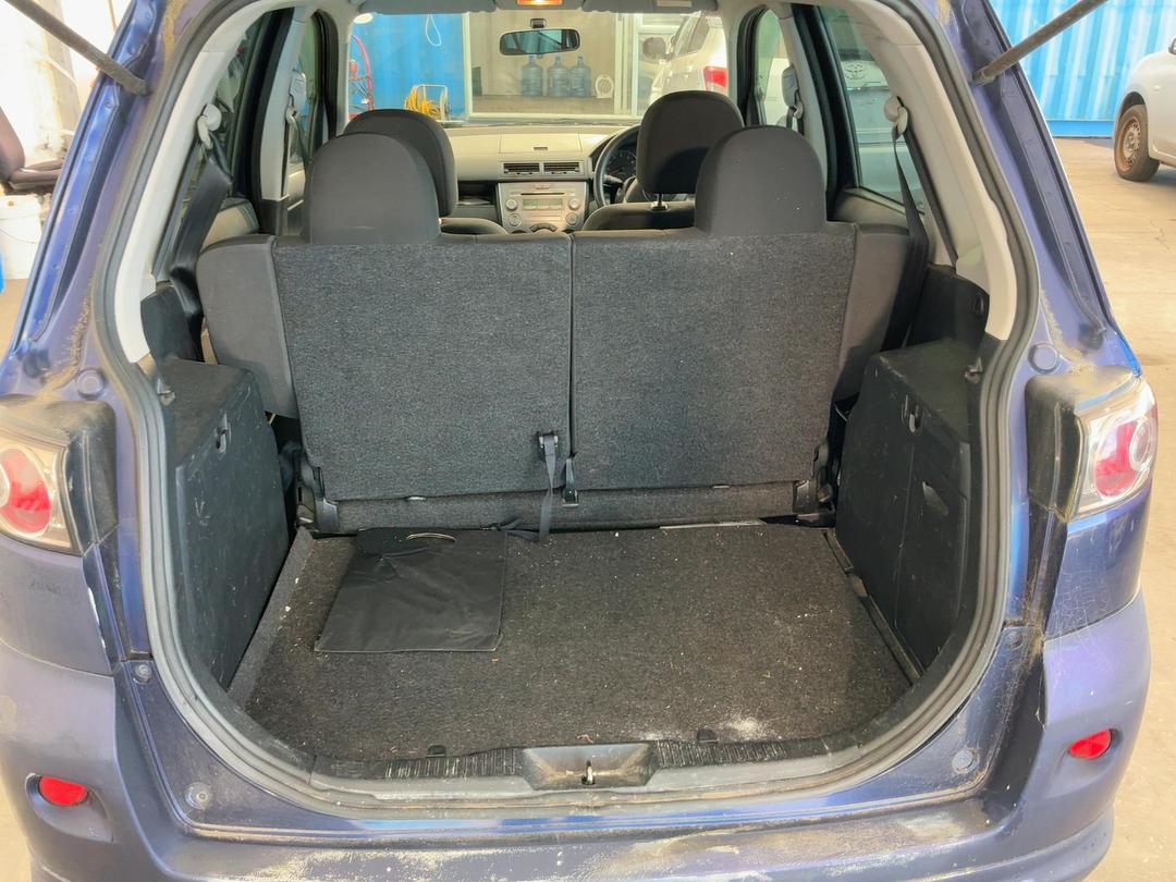 Photo '15' of Mazda Demio Photo '15' of Mazda Demio