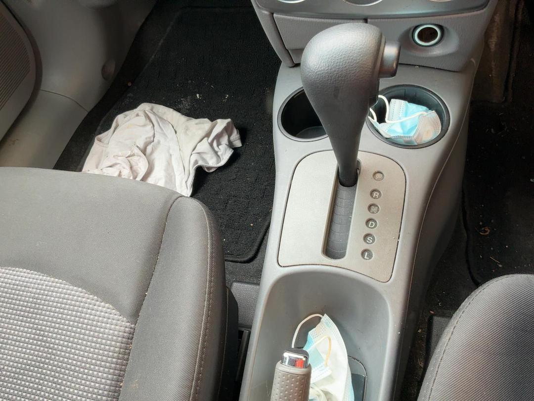 Photo '16' of Mazda Demio Photo '16' of Mazda Demio