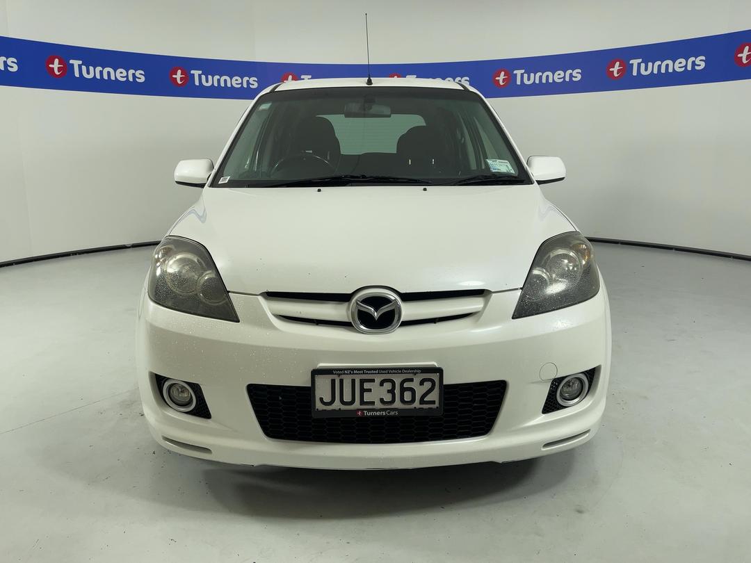 Photo '2' of Mazda Demio