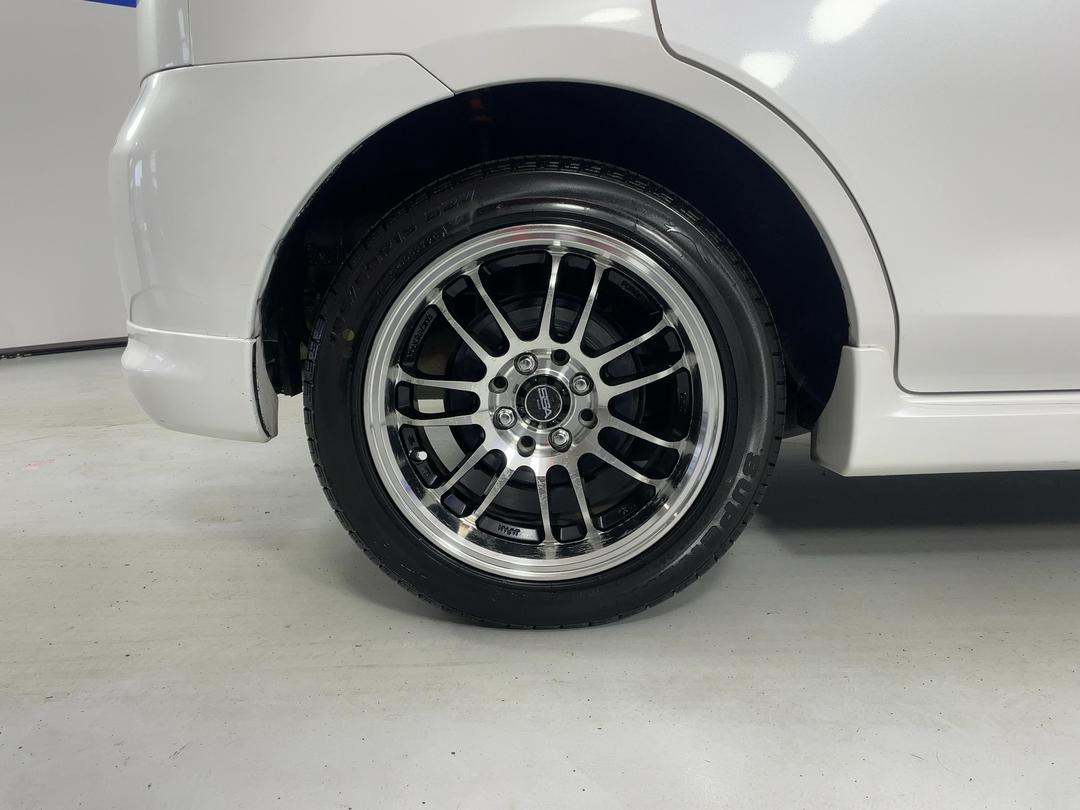 Photo '12' of Mazda Demio