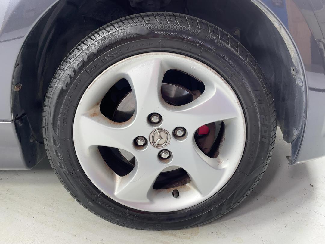 Photo '9' of Mazda Demio