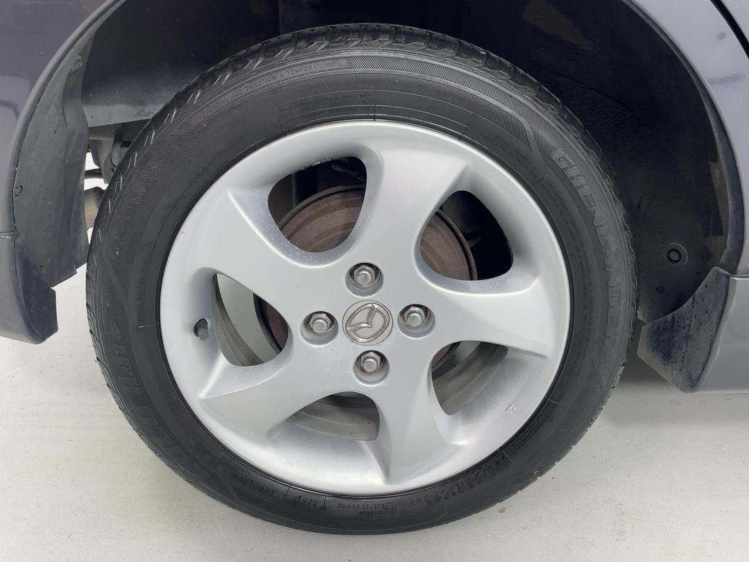 Photo '12' of Mazda Demio