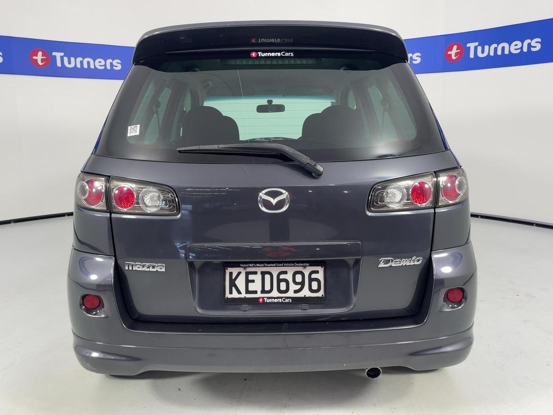Photo '6' of Mazda Demio
