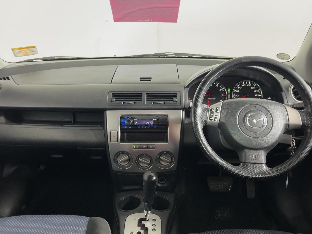 Photo '15' of Mazda Demio