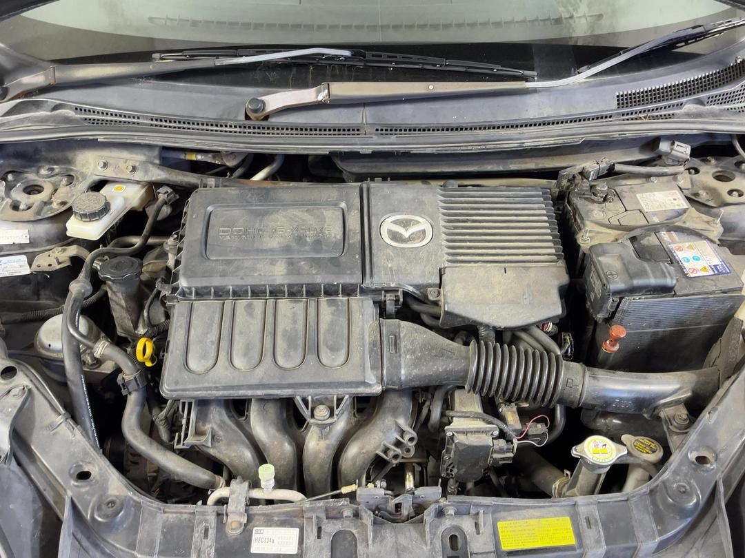 Photo '11' of Mazda Demio