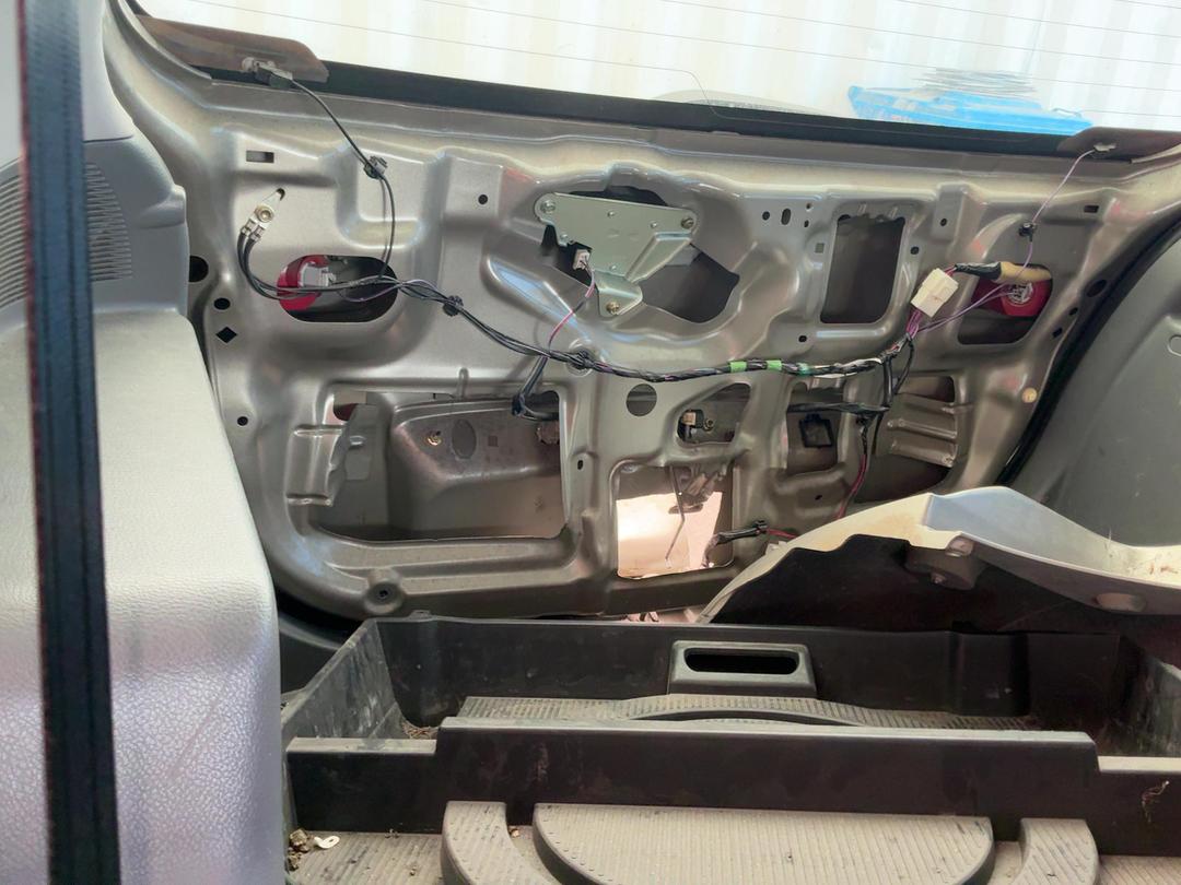 Photo '10' of Mazda Demio