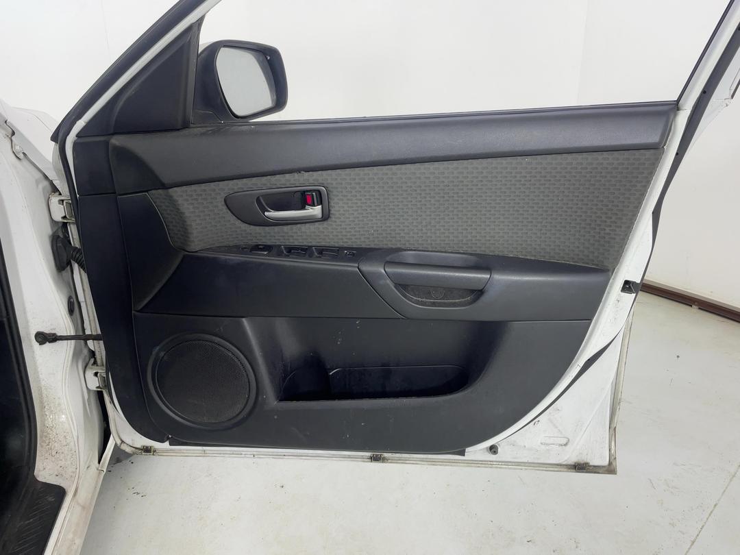 Photo '13' of Mazda Mazda3 Sporthatch GSX