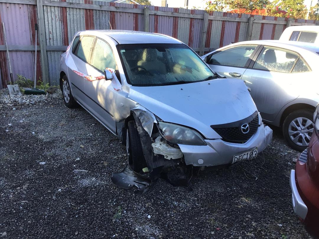 Photo '2' of Mazda Mazda3 Sporthatch GLX