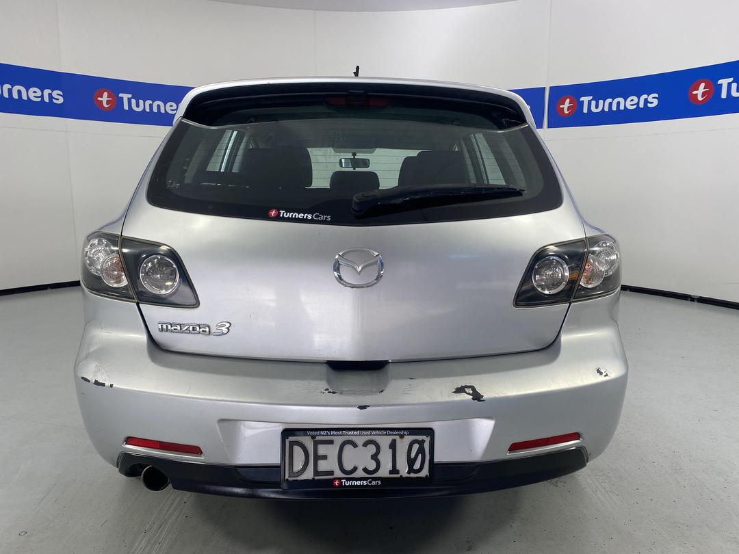 Photo '6' of Mazda Mazda3