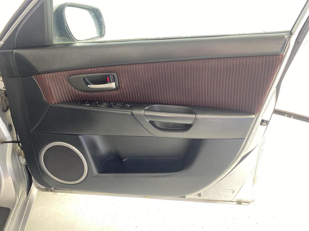 Photo '15' of Mazda Mazda3