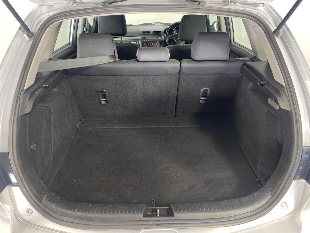 Photo '14' of Mazda Mazda3