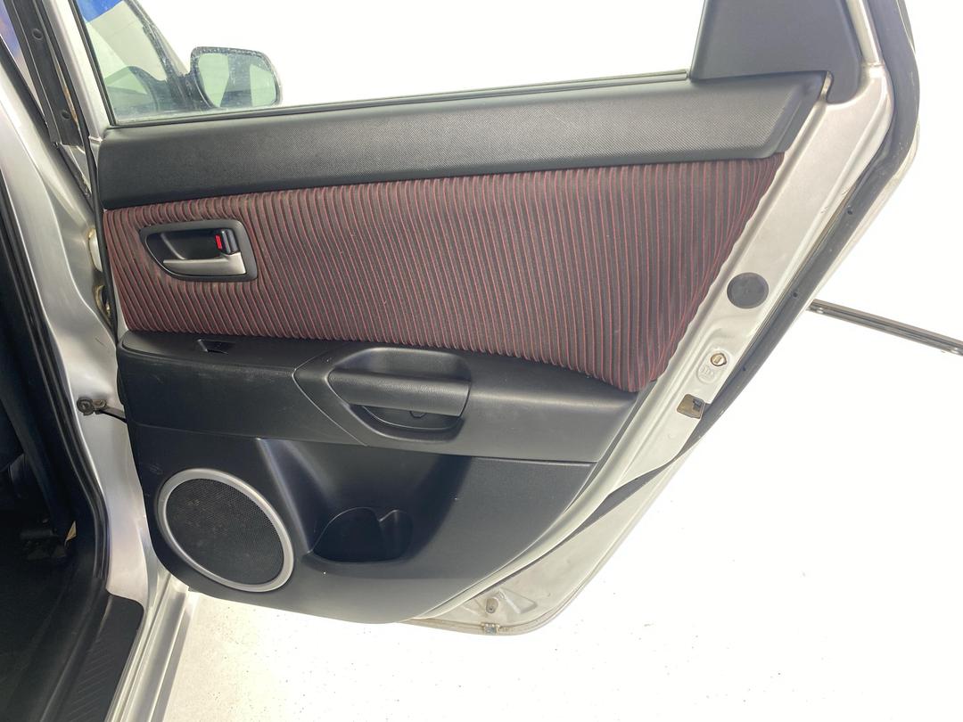 Photo '19' of Mazda Mazda3