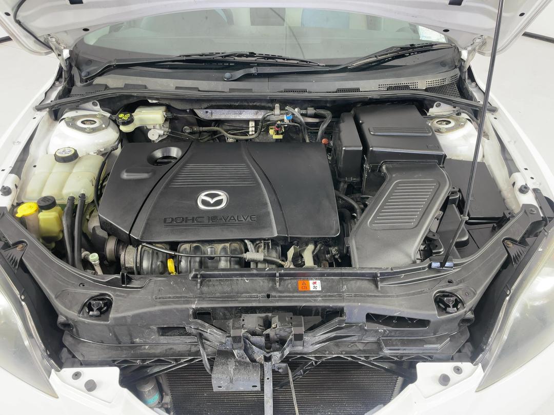 Photo '13' of Mazda Mazda3