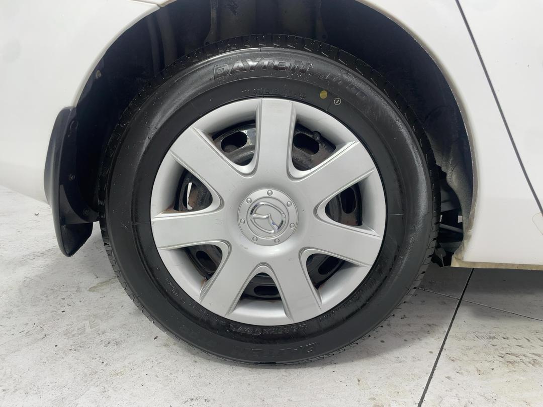 Photo '12' of Mazda Mazda3