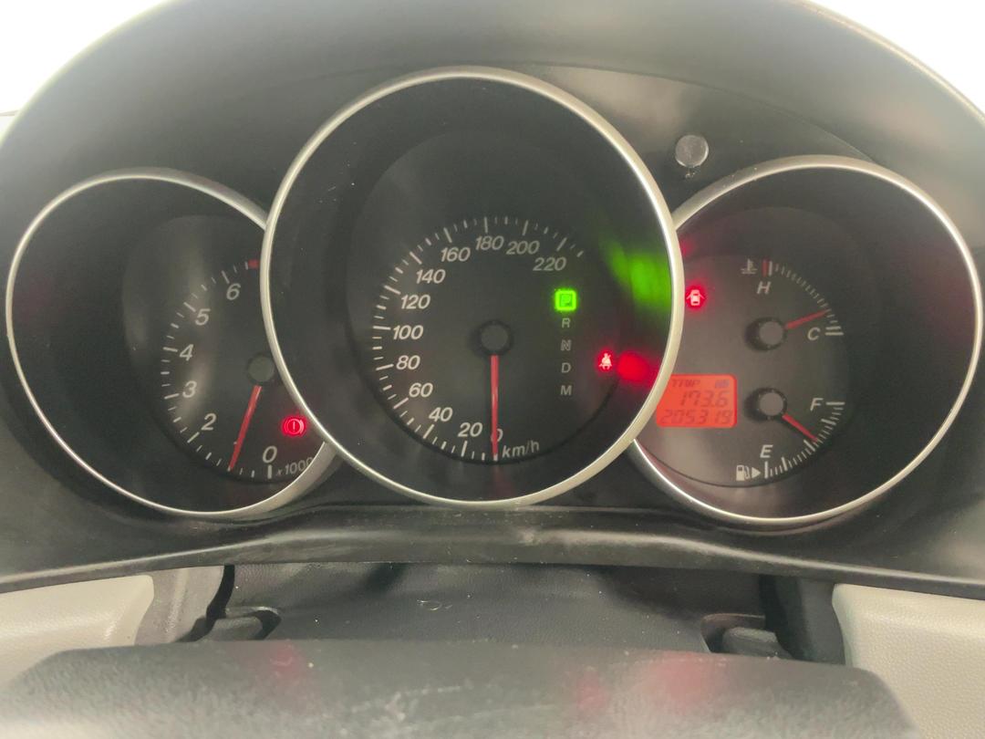 Photo '21' of Mazda Mazda3