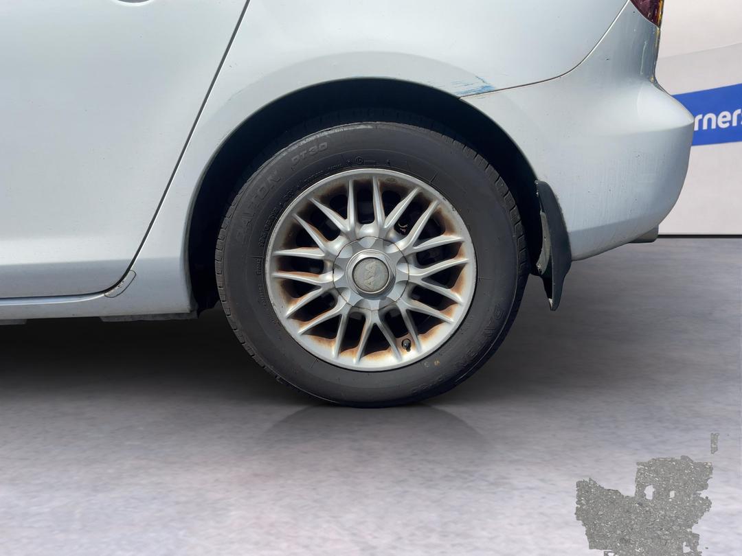 Photo '11' of Mazda Mazda3