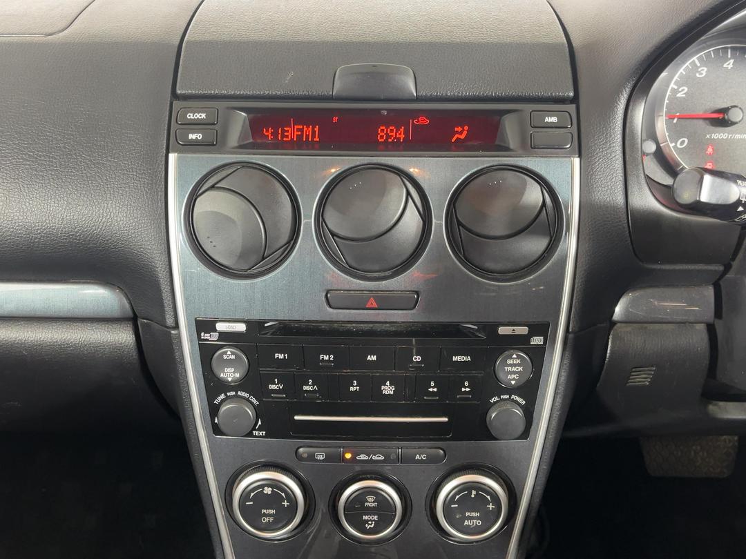 Photo '18' of Mazda Mazda6