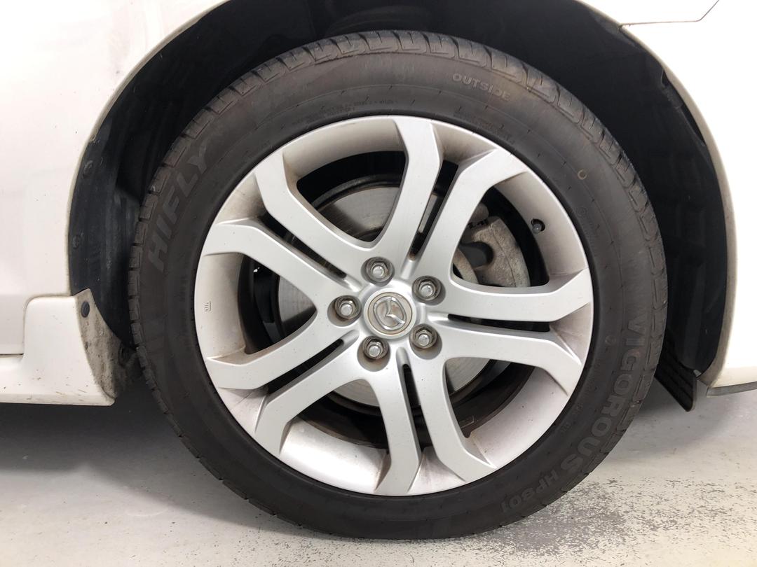 Photo '2' of Mazda MPV