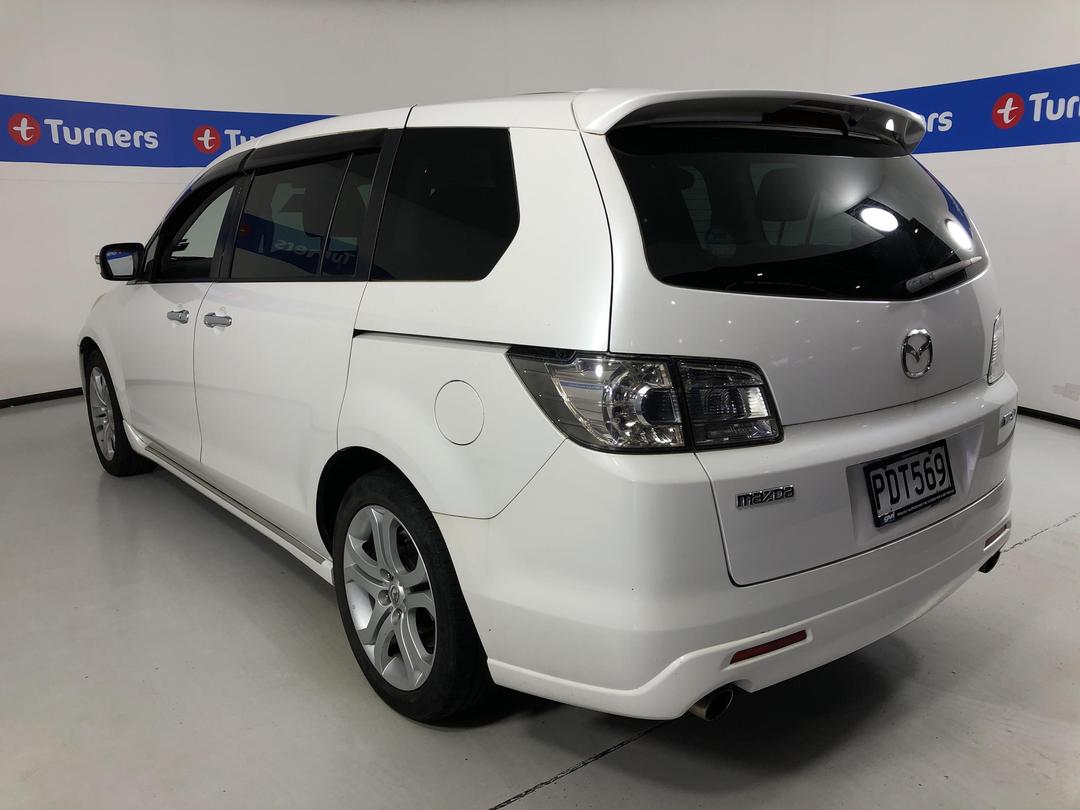 Photo '10' of Mazda MPV