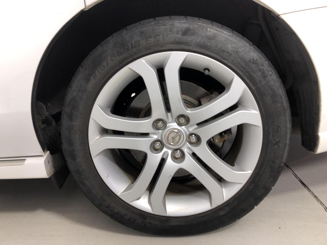 Photo '11' of Mazda MPV