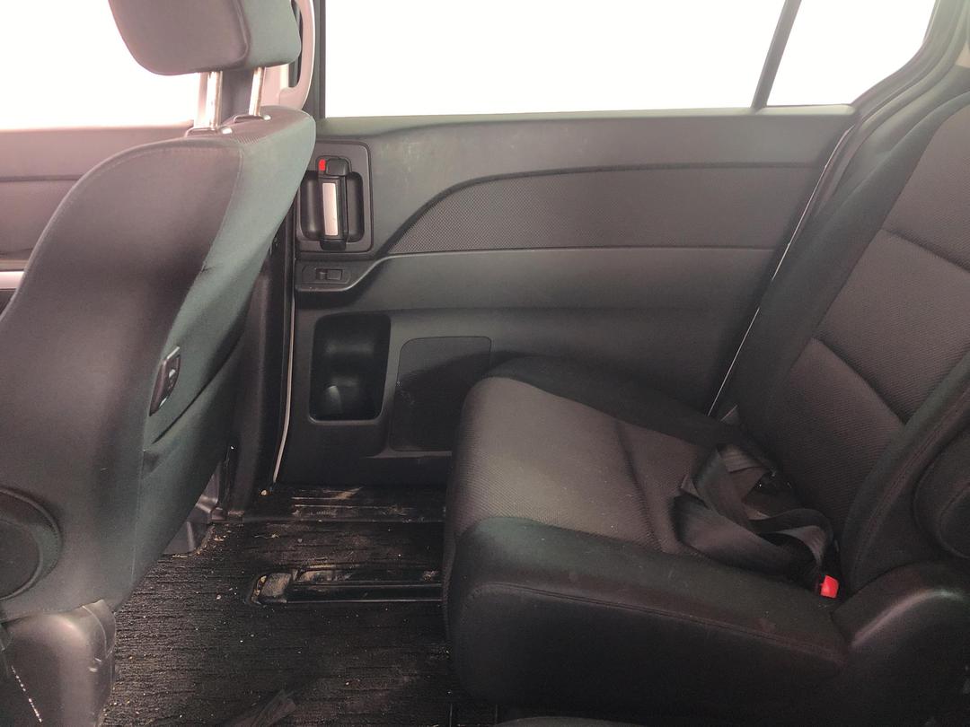 Photo '17' of Mazda MPV