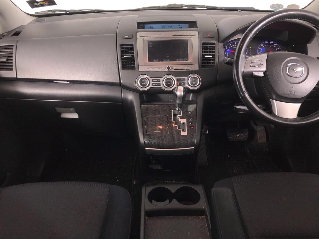 Photo '19' of Mazda MPV