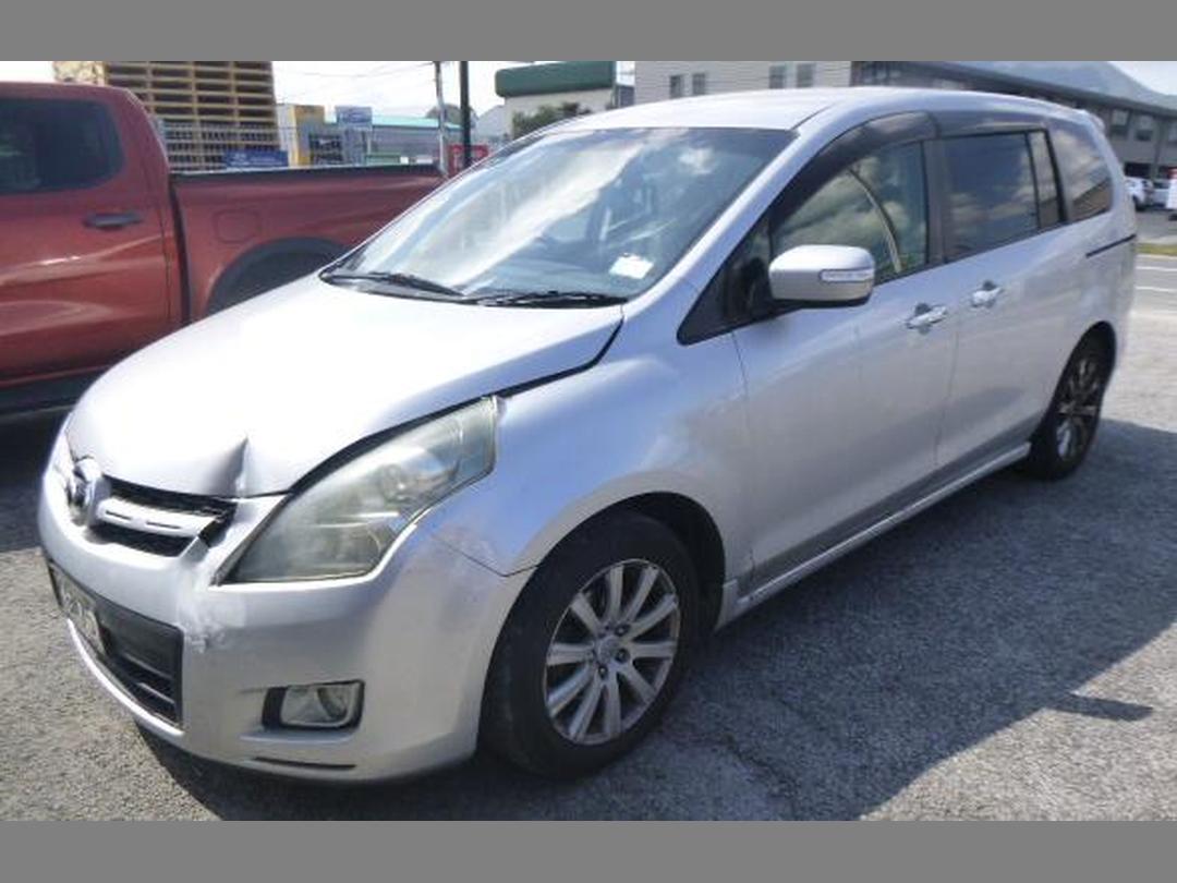 Photo '4' of Mazda MPV