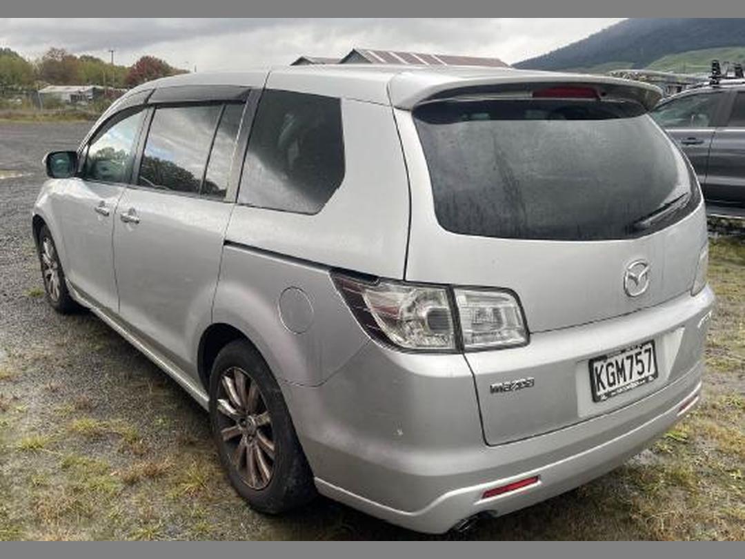 Photo '7' of Mazda MPV